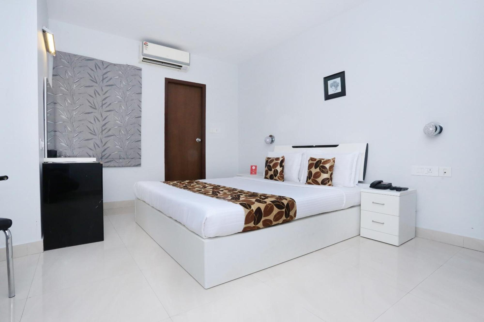 Super Townhouse Malabar Illam Hotel Kochi Ngoại thất bức ảnh