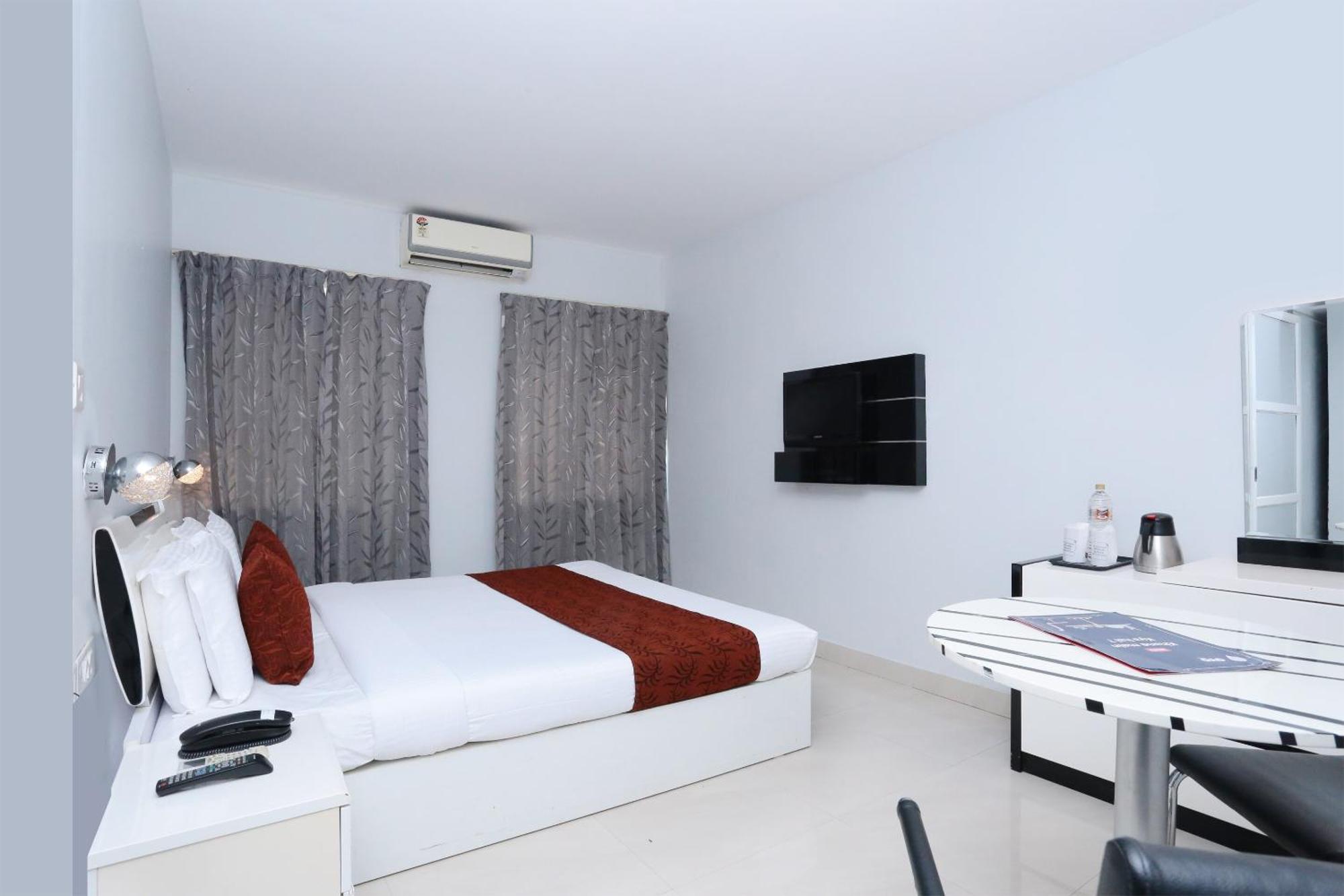 Super Townhouse Malabar Illam Hotel Kochi Ngoại thất bức ảnh